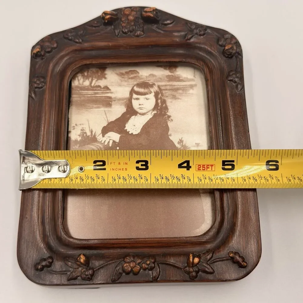 Vintage Carved Wood Picture Frames Matching Pair Yesteryear Floral Ornate